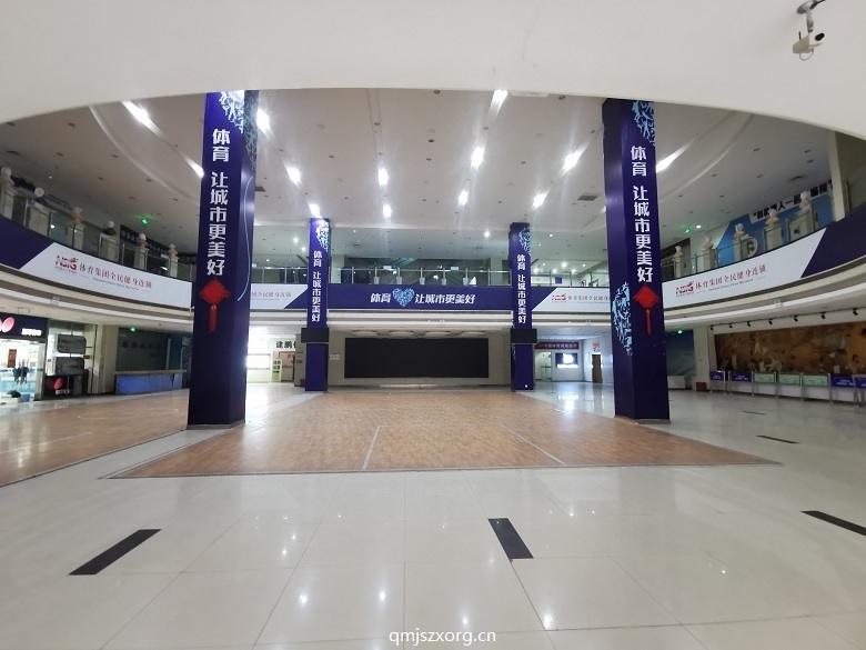 大厦大厅